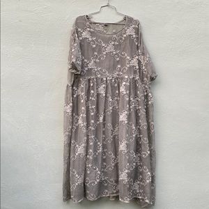Grey embroider sheer loose dress